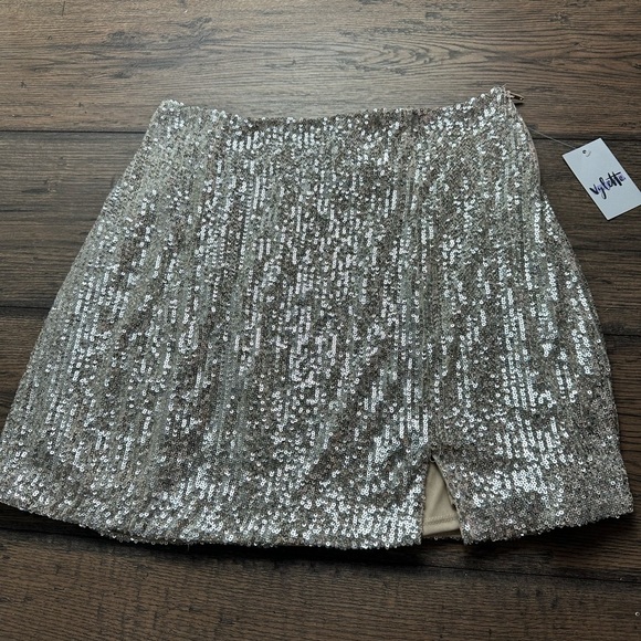Kohl's Silver Sequin Skirt - Picture 1 of 3